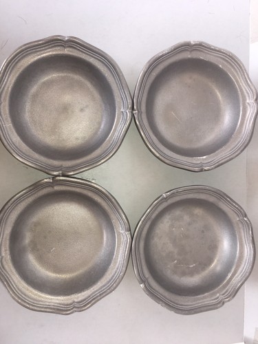 Vintage Set of 8 Wilton Armetale QUEEN ANNE Soup / Cereal Bowls  Columbia PA USA