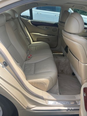 image 6 of interior