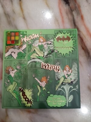 DC Batman X Revolution Poison Ivy Eyeshadow Palette Assorted Colors Make-Up NIB