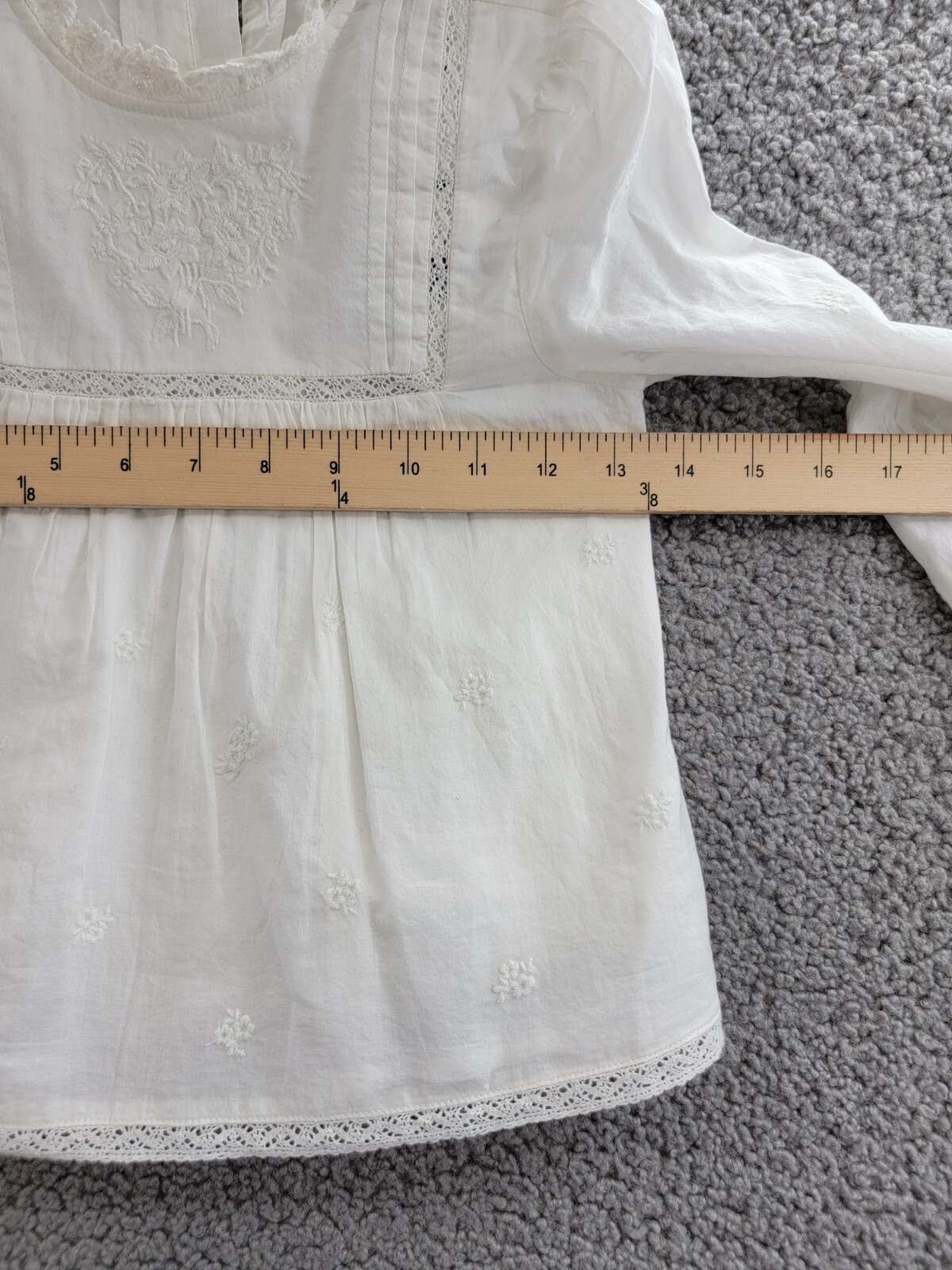 Ralph Lauren Embroidered Voile Top Girls' 6 White Collared Ruffled Button Back - Picture 6 of 17