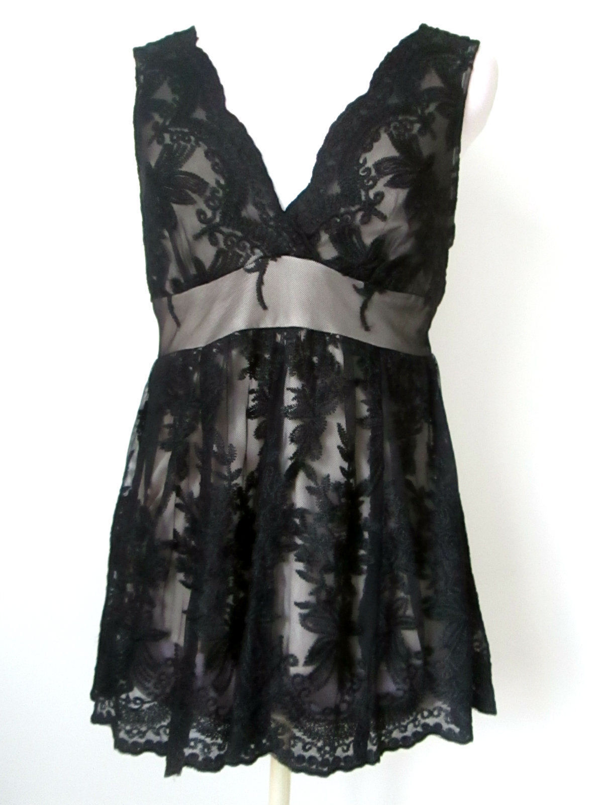 Women's Floral Tops and Blouses