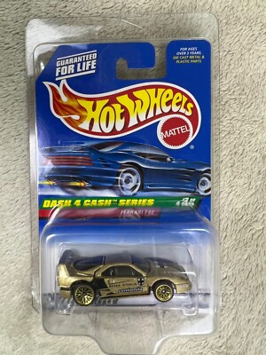    Hot Wheels Ferrari F40 Dash 4 Cash Gold Centomila HW22   