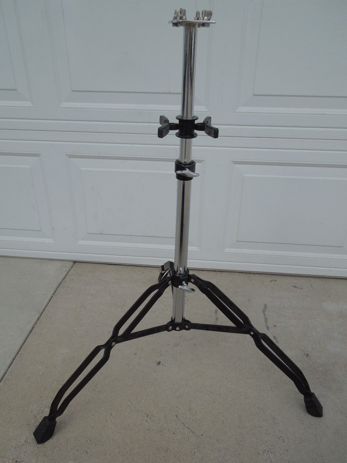 Conga Stand by Remo very nice drum shop demo model