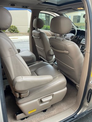 image 12 of interior