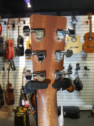 Martin DRS2 Road Series Acoustic/Electric Guitar w/HARD CASE AND FREE SHIP