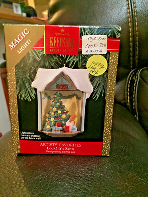 1992 Hallmark Keepsake Ornament - Look! It's Santa - Magic Light