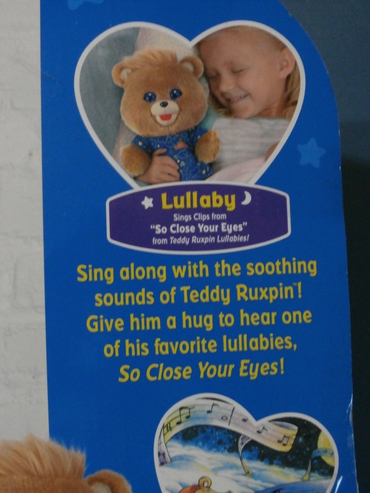 Teddy Ruxpin Hug n Sing Lullaby Singing Walmart Exclusive Bear mib