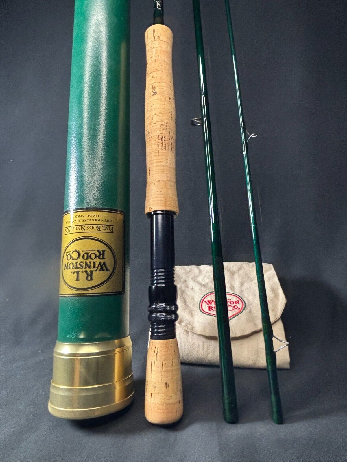 R.L.Winston XDLT 9' 6wt 3pc IM6 Beautiful Condition/Serial R.L.Winston XDLT 9' 6wt 3pc IM6 Beautiful Condition/Serial