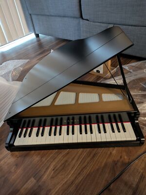 KAWAIミニピアノGP44 ブラック 1241 グランドピアノ GP44 ブラック 1241｜製品情報｜河合楽器製作所