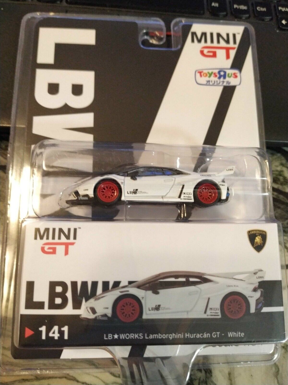 MINI GT 141 Toysrus LB Works Lamborghini Huracan GT - White MINI GT 141 Toysrus LB Works Lamborghini Huracan GT - White