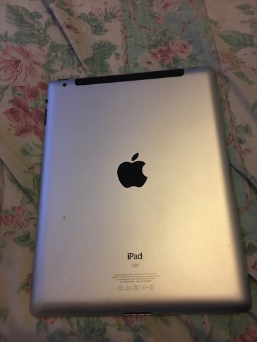 Apple iPad 2 32GB, Wi-Fi, 9.7in - White