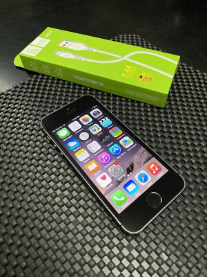 Rare Pristine Condition Apple iPhone 5S IOS 8 8.3 16GB Space Grey Unlocked D7