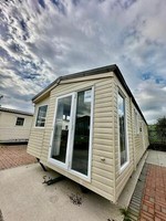 CHEAP STATIC CARAVAN, FREE 2024 SITE FEES, FACILITATED FAMILY PARK, TOWYN NORTH 