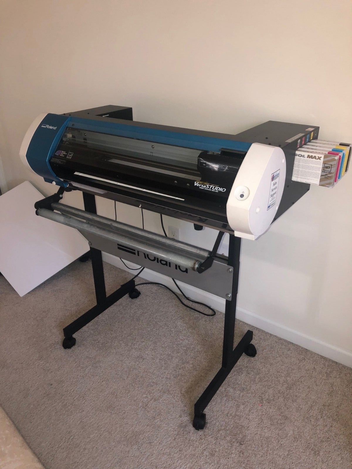 Roland BN-20 Printer Cutter with Stand