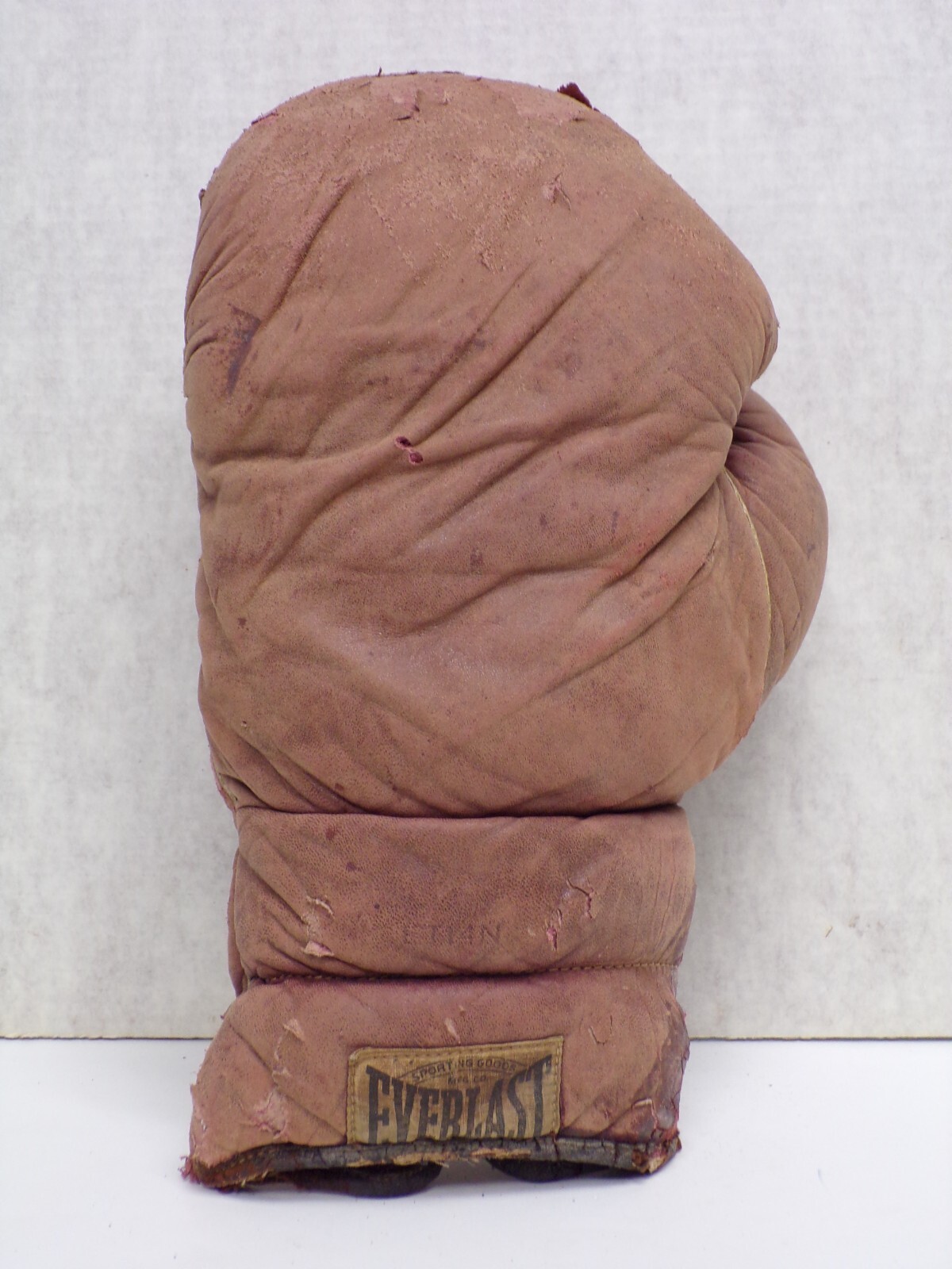 Everlast 牛柄 ボクシンググローブ 12oz Vulture EVERLAST× Vulture COW PATTERN GLOVE