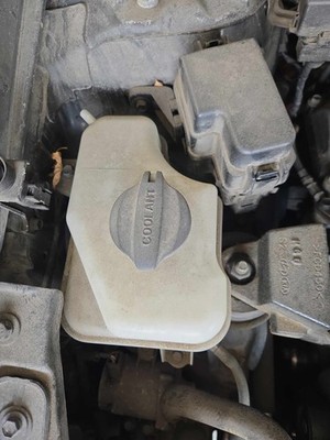 Used Coolant Bottle fits: HYUNDAI SONATA 11 12 13 14 15