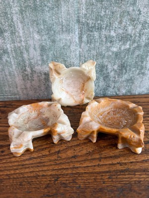 Set of 3 Onyx Ashtrays with Engraved Designs Joffroy's Gift Shop, Nogales Mexico