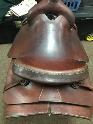 Vintage Big Horn #883 Leather Saddle GOOD CONDITION