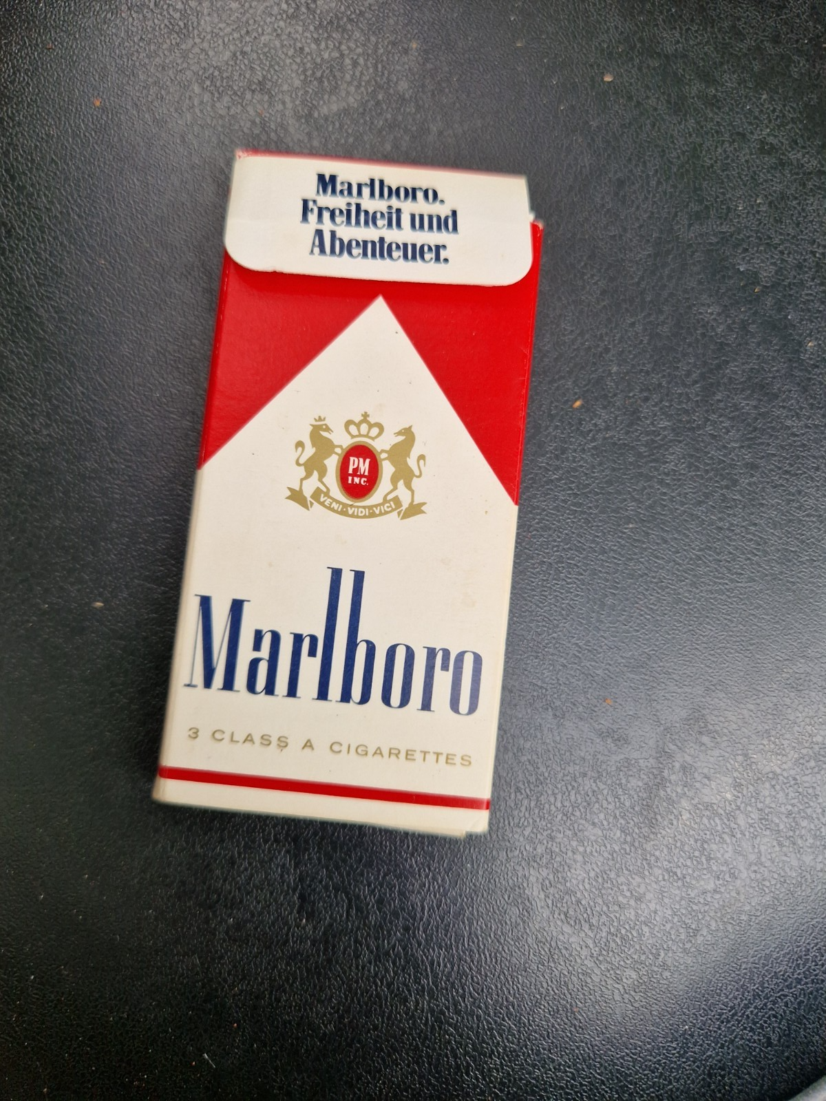 PACCHETTO SIGARETTE VINTAGE VUOTO OLD CIGARETTES PACKET EMPTYA * MARLBORO