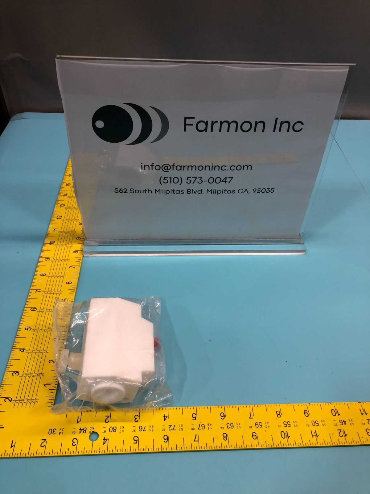 FURON 1100717 ,1/2 Teflon DI FILL VALVE, Pneu w/ Micro Adj., 144572