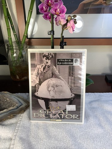 輸入8discs DVD DVD Coffret Charles Chaplin 4 DVD : Le Dictateur / Les   /00880 Amazon.com: Le dictateur [Blu-Ray] [Version Restaurée