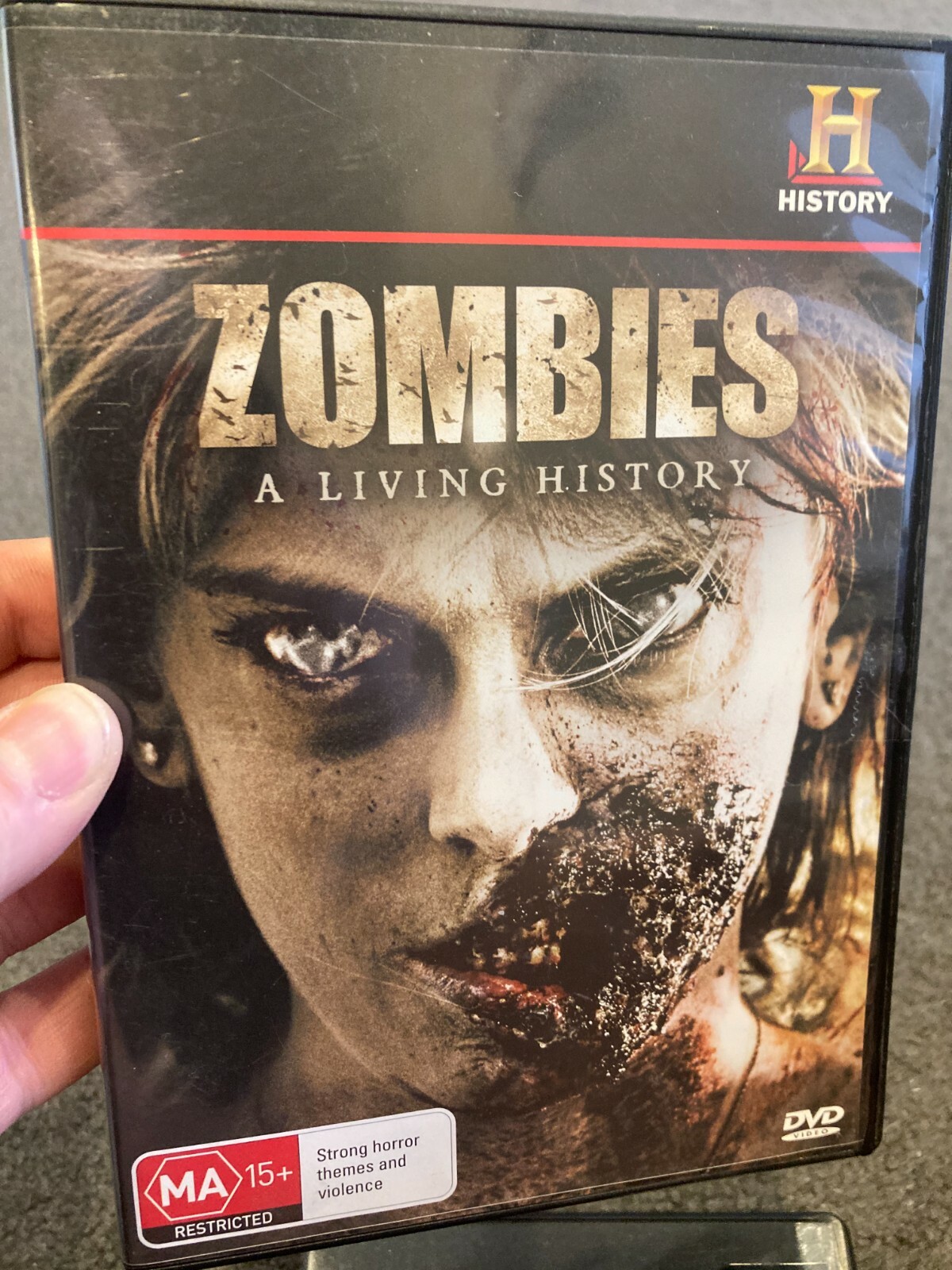 KETTENSAGEN ZOMBIES Redux 限定版 DVD KETTENSAGEN ZOMBIES Redux 限定版 DVD