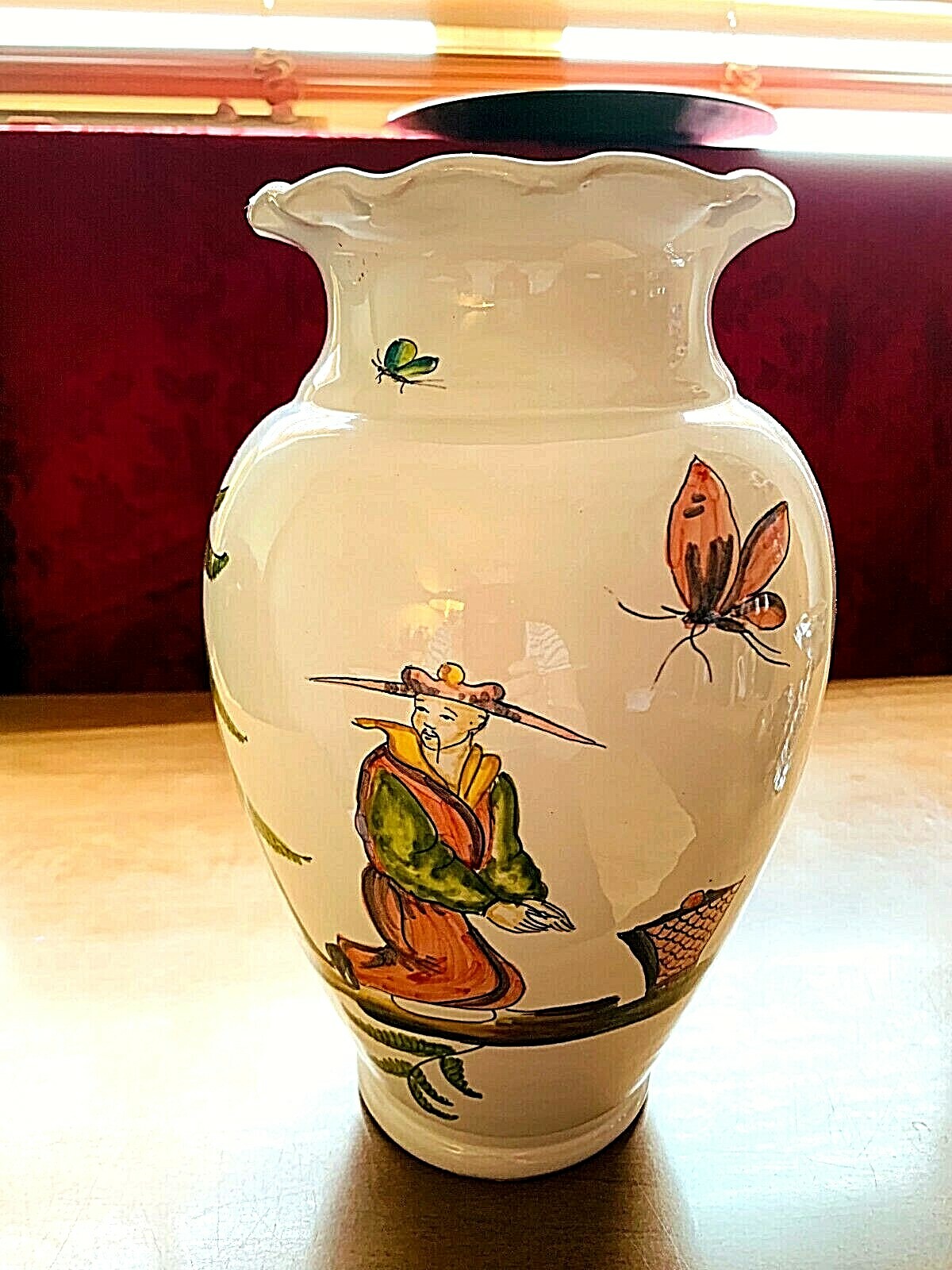 To Venus 98 N.Y USA 現代アート 額装　サインあり　箱あり Global Views Italy White Porcelain Vase w/ Asian Figurine
