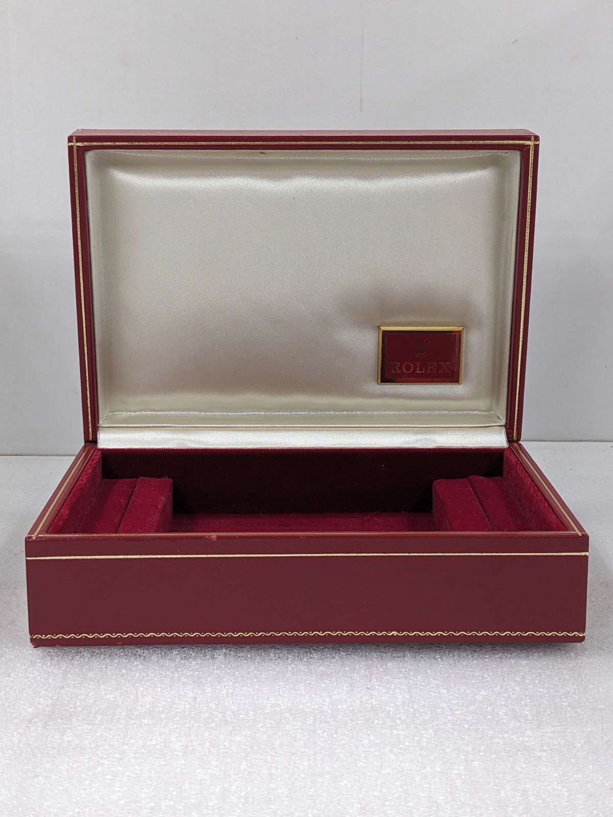 VINTAGE GENUINE ROLEX Red watch box case 60.01.2 wood no