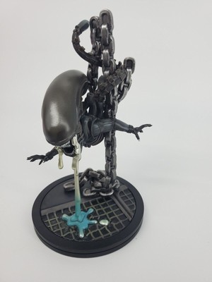 Alien Xenomorph Q-Fig 92 - New, Open Box