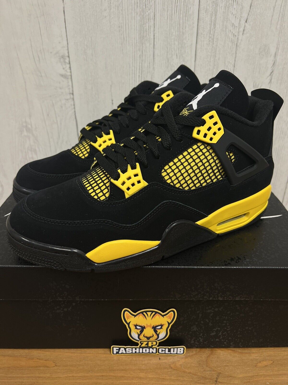 Air Jordan 4 Retro Thunder 2023 Men DH6927-017 GS 408452-017 Air Jordan 4 Retro Thunder 2023 Men DH6927-017 GS 408452-017