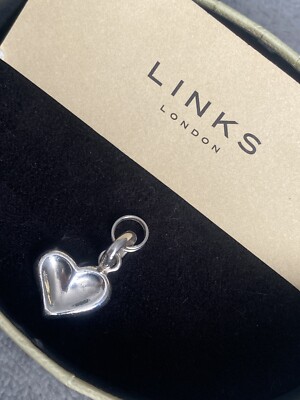 Genuine Links Of London Thumb Print Heart   Charm.