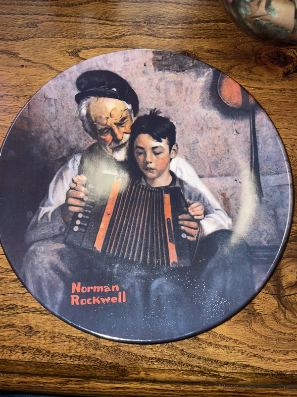 NORMAN ROCKWELL,EDWIN M KNOWLES CHINA THE MUSIC MAKER 1981 LIMITED