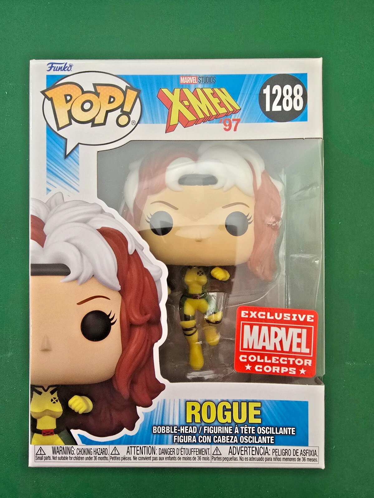 MARVEL - ファンコ　ポップ　マーベルコレクターコープス　ホリデー仕様 Amazon.com: Funko POP! Marvel: Holiday – Red Hulk - Marvel