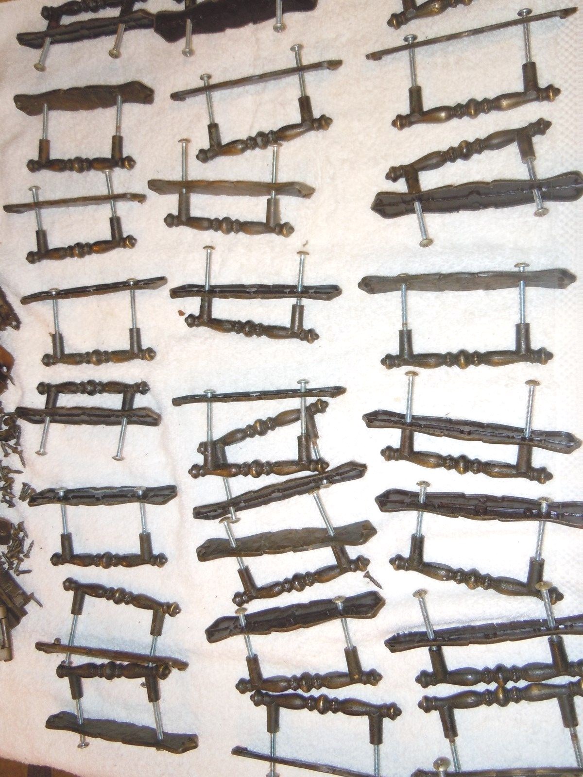 BRASS DRAWER PULLS, SCREWS & PLATES, VINTAGE 70'S~ INV#1015