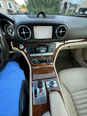 image 7 of interior