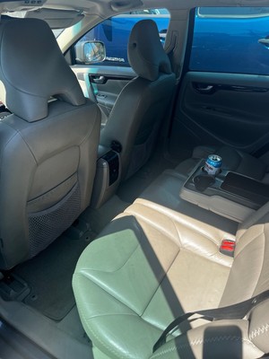 image 2 of interior