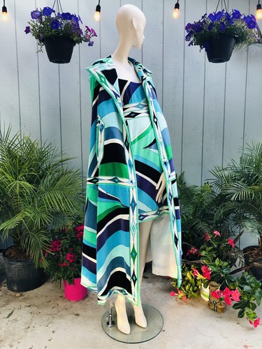 Vintage 1960s ICONIC EMILIO PUCCI￼ VELVET Mini Dress MATCHING