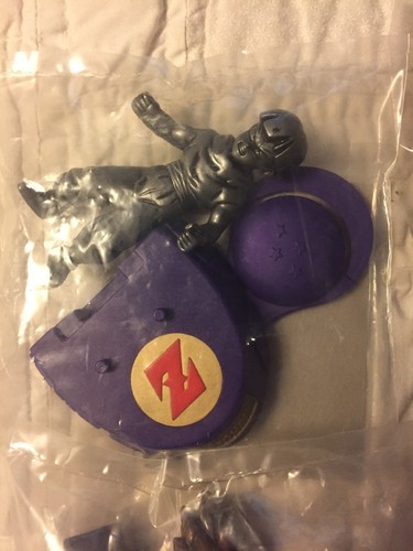 Dragon Ball Z 2000 Set of 4 Collectible Figures