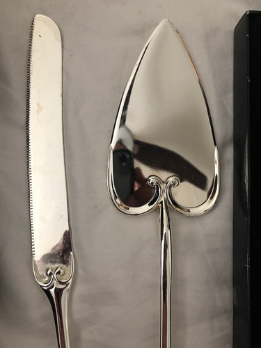 HIS & HERS, KNIFE & SPATULA, SERVING SET, HEART THEMED, NEW