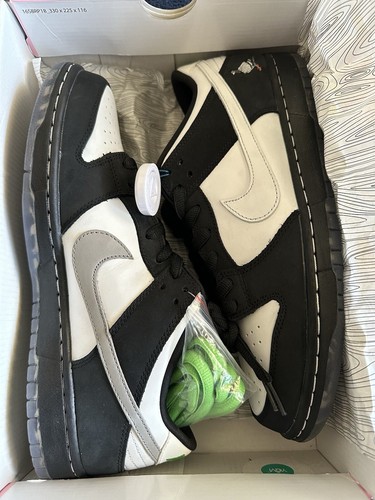NIKE - NIKE SB STAPLE PANDA PLUSH 新品未開封 Nike SB Dunk Staple Panda Pigeon Plush Black White Toy