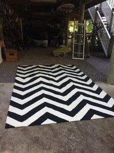 Black and white zig zag rug | Rugs & Carpets | Gumtree Australia Noosa