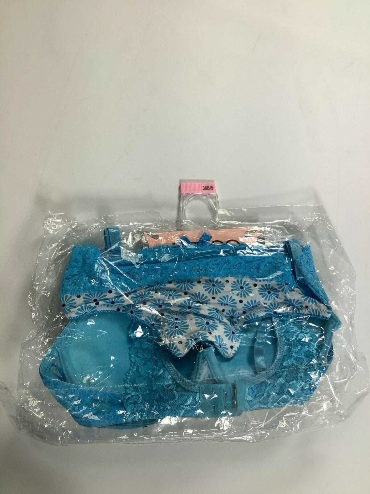 Women’s Inteco Intimates Blue Flower Bra/Thong Set NEW! - Picture 2 of 2