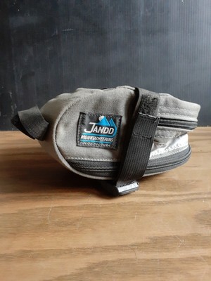 jandd mountain wedge expandable