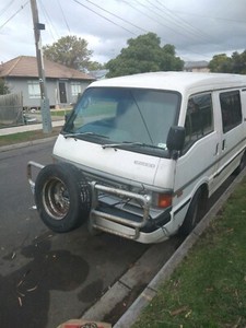 Mazda e 2000