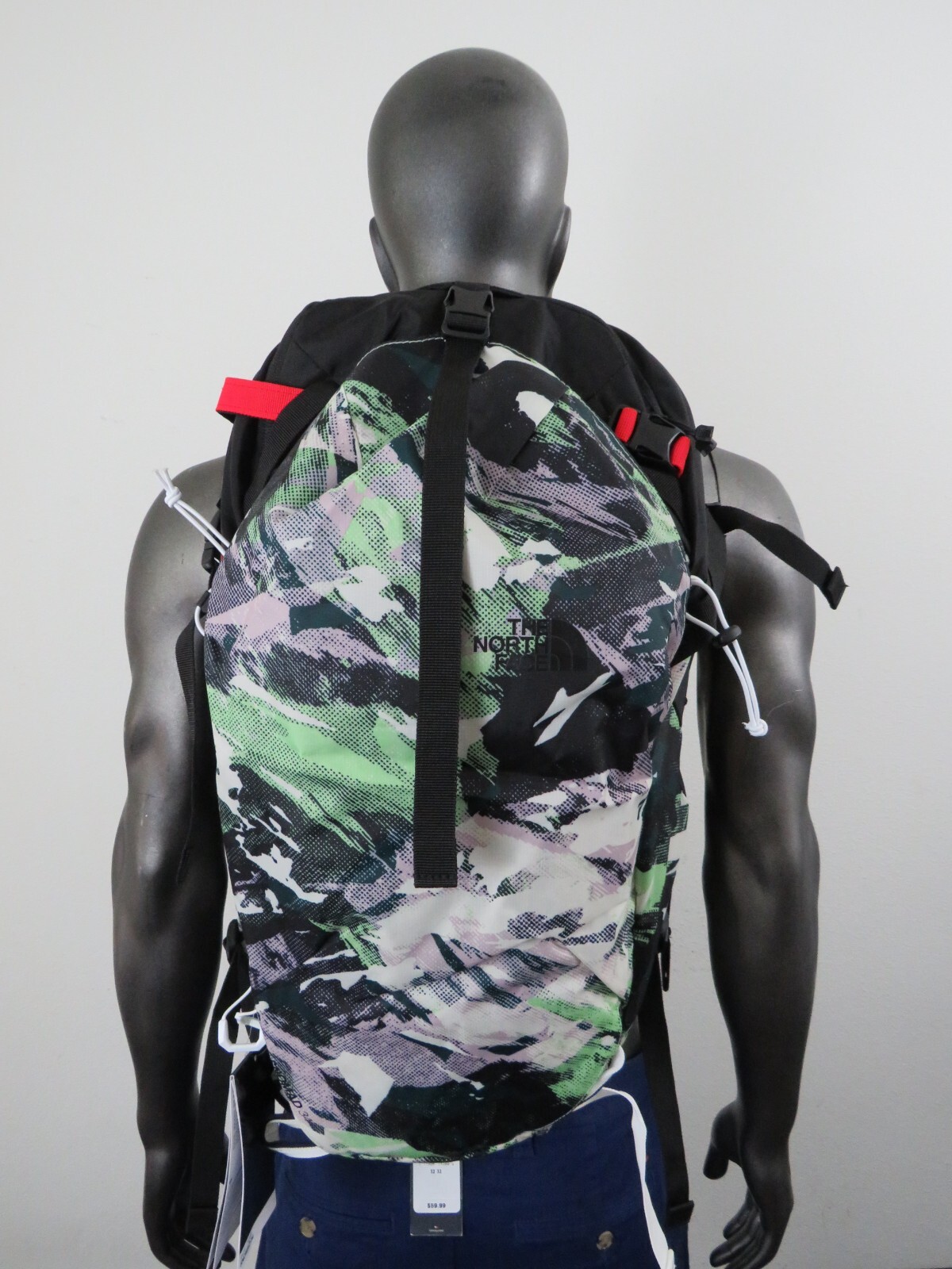 The North Face S-M or L-XL Snomad 34 Ski Snowboard The North Face S-M or L-XL Snomad 34 Ski Snowboard