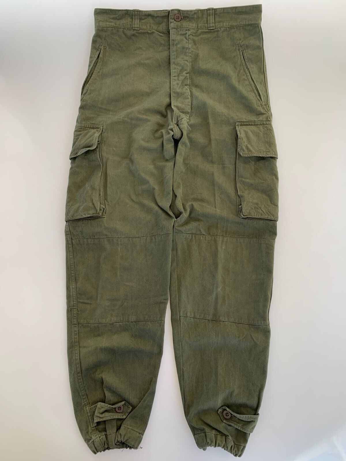 VTG Old French TTA M47 Military Cargo Pants Algeria Army Armée France 60s VTG Old French TTA M47 Military Cargo Pants Algeria Army Armée France 60s