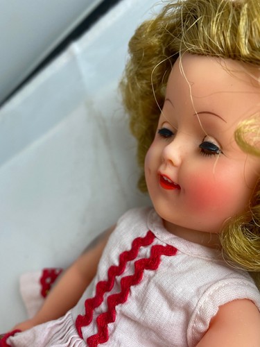 Shirley Temple Ideal 1959 Doll ST-12 Sleep Eyes Open Mouth w/Teeth Pin Vintage