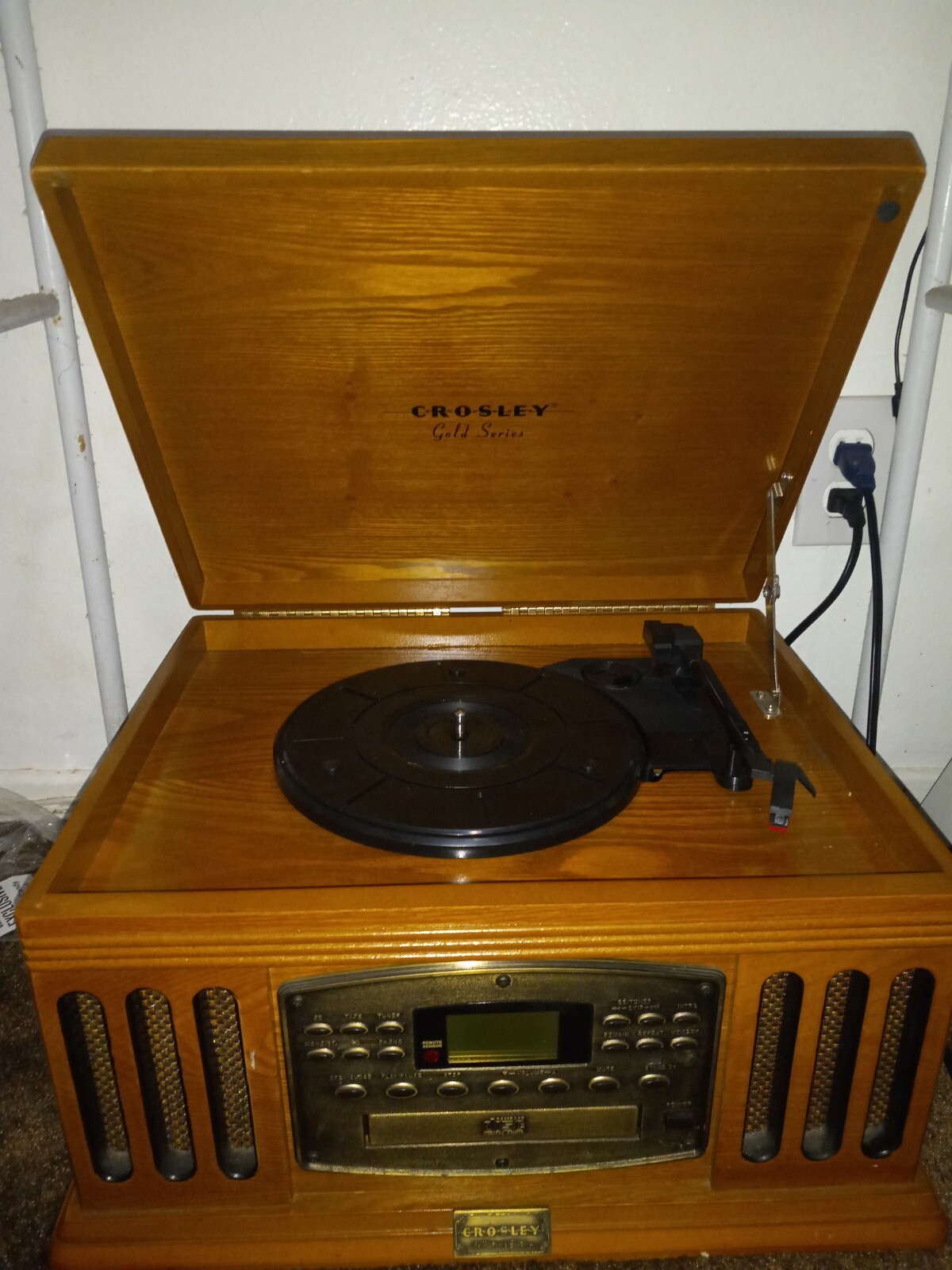 Crystia CRT Rα Crosley CR78CD Radio Phonograph CD and Cassette Player | eBay