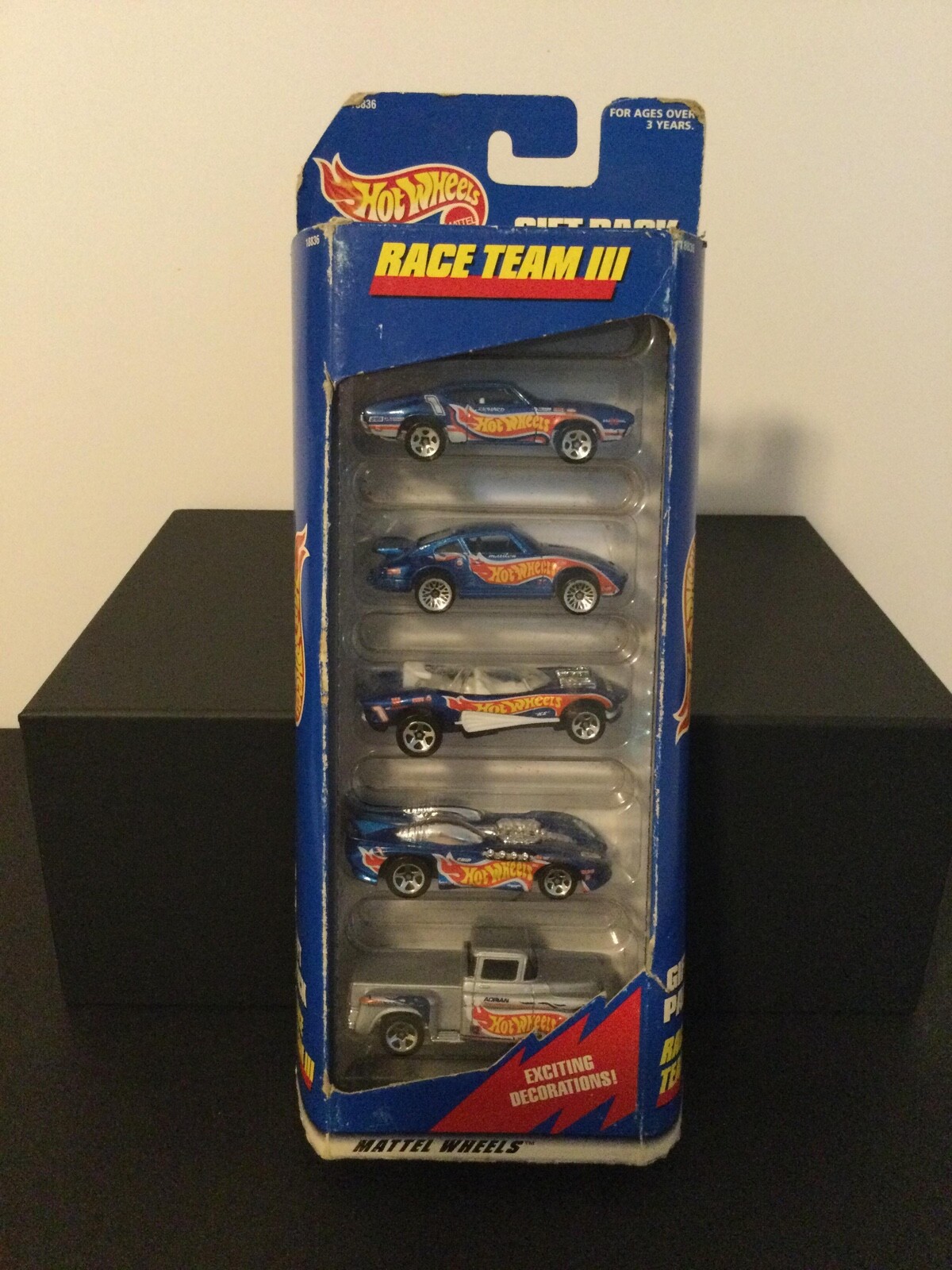 Hot Wheels Race Team Series III 3台セット Hot Wheels Gift