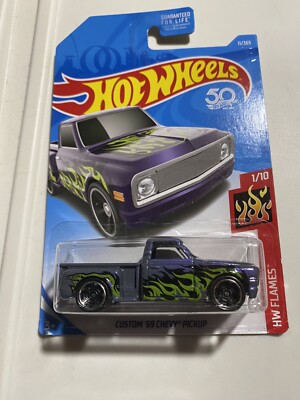 2017 HOT WHEELS Custom '69 Chevy Pickup Col. #11/365 Purple HW Flames 1969 50th